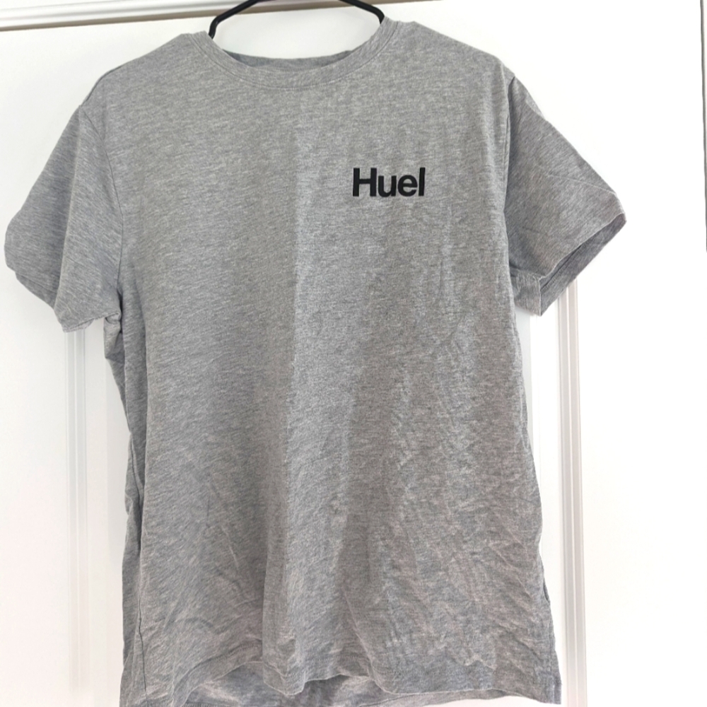Grey Huel T-shirt Size L.